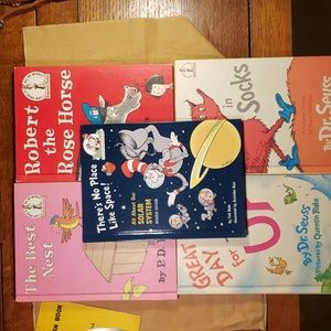 Dr.Seuss's 5 books there's no place like space fox in socks great day for up